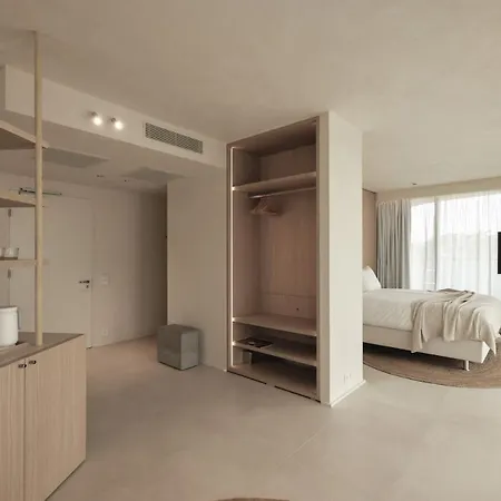 Hotel Enso District 4*